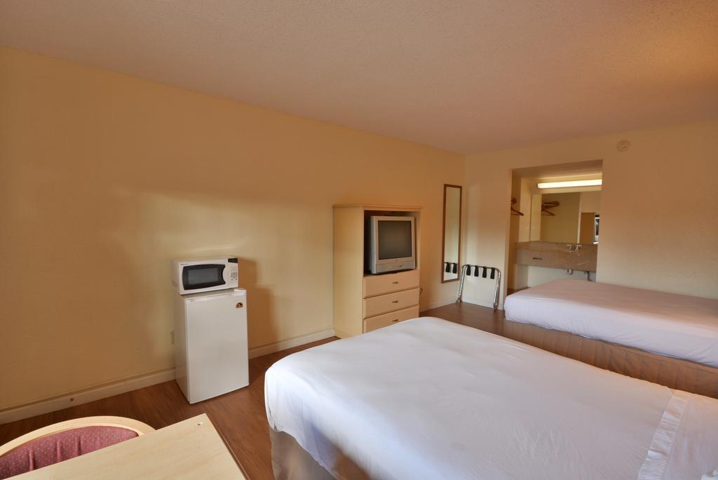 Country Hearth Inn- Kissimmee Zewnętrze zdjęcie
