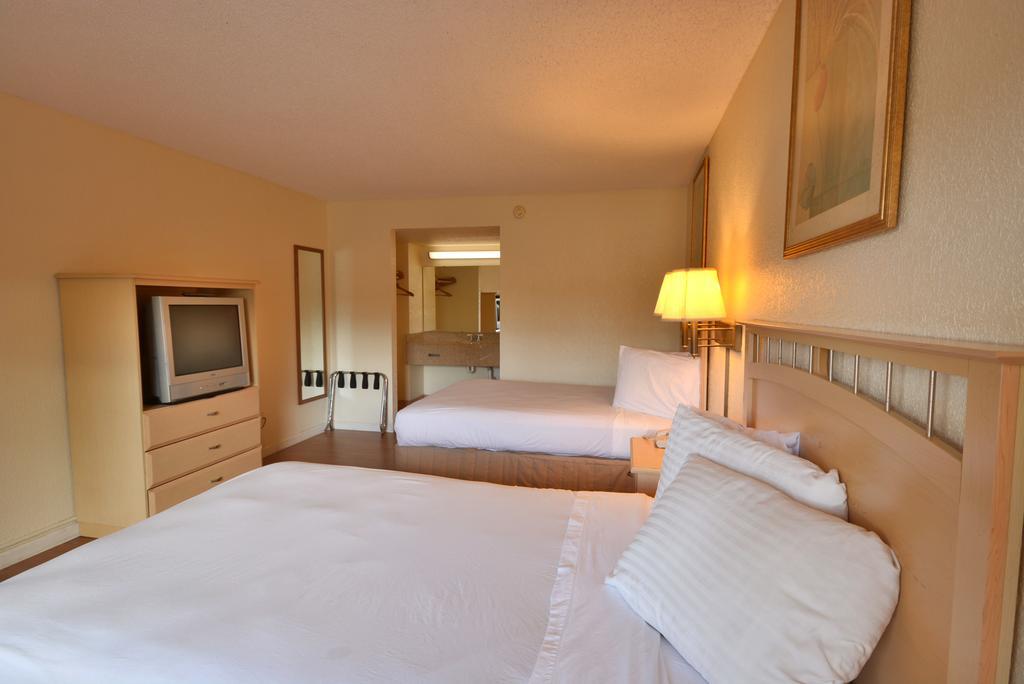Country Hearth Inn- Kissimmee Zewnętrze zdjęcie