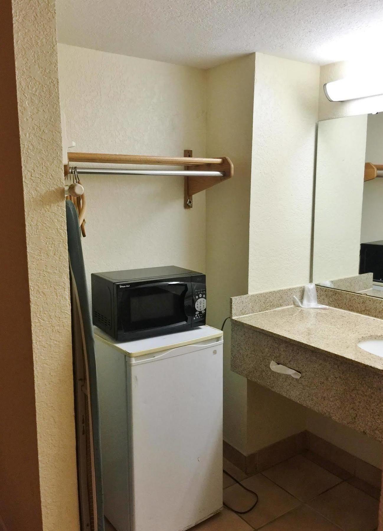 Country Hearth Inn- Kissimmee Zewnętrze zdjęcie